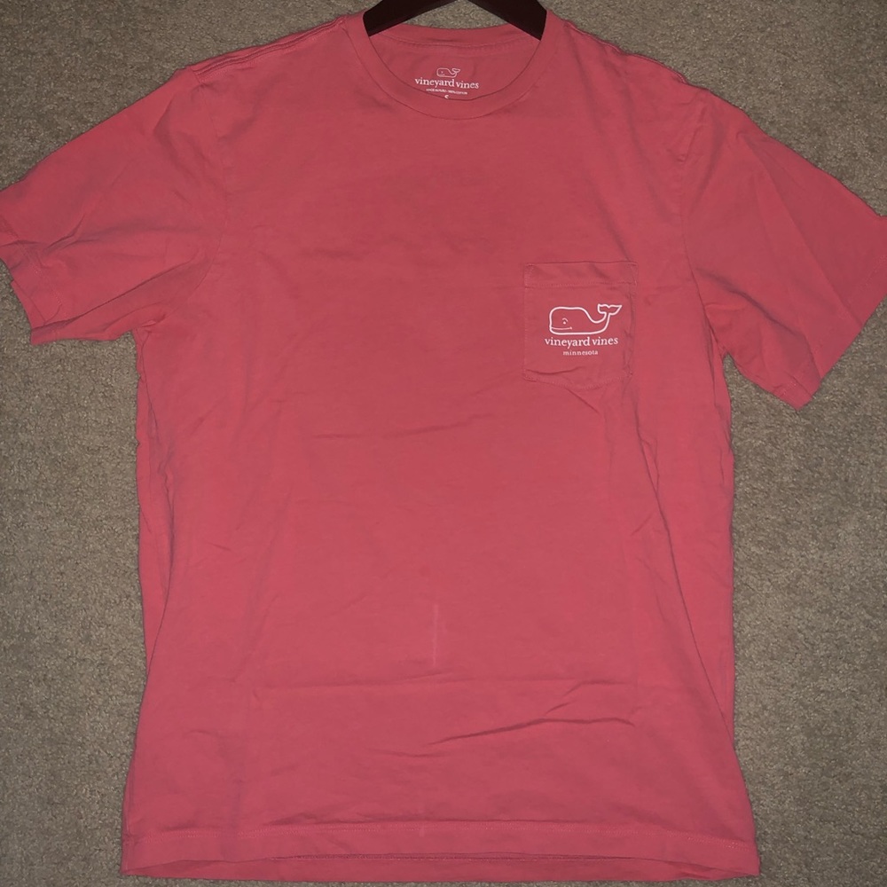 Salmon Vineyard Vines Minnesota t-shirt